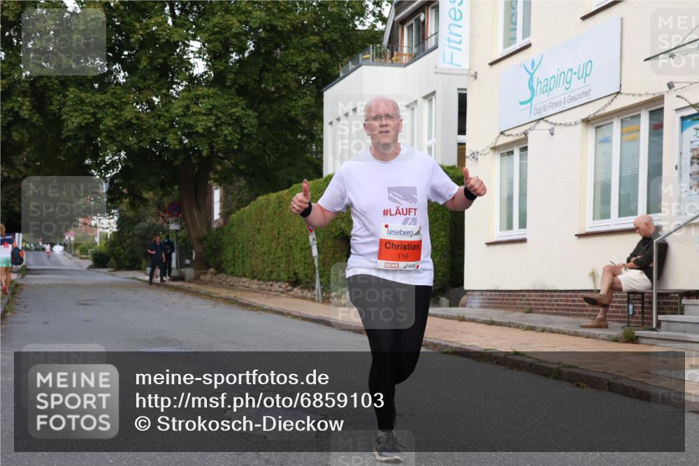 25.08.2024 - 20. Blankeneser Heldenlauf Strokosch-Dieckow http://msf.ph/oto/6859103 25.08.2024 09:54:11 Ziel 116, 229, 230 meine-sportfotos.de