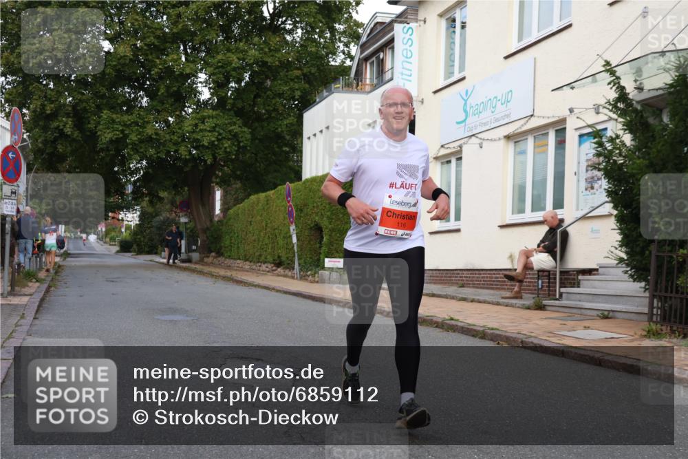 25.08.2024 - 20. Blankeneser Heldenlauf Strokosch-Dieckow http://msf.ph/oto/6859112 25.08.2024 09:54:11 Ziel 116, 229, 230 meine-sportfotos.de