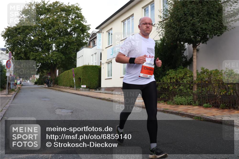 25.08.2024 - 20. Blankeneser Heldenlauf Strokosch-Dieckow http://msf.ph/oto/6859140 25.08.2024 09:54:12 Ziel 116, 229, 230 meine-sportfotos.de