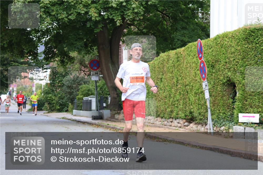 25.08.2024 - 20. Blankeneser Heldenlauf Strokosch-Dieckow http://msf.ph/oto/6859174 25.08.2024 09:54:57 Ziel 107 meine-sportfotos.de