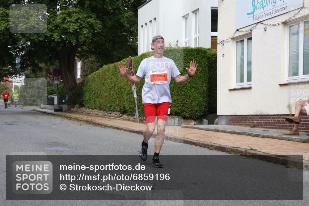 25.08.2024 - 20. Blankeneser Heldenlauf Strokosch-Dieckow http://msf.ph/oto/6859196 25.08.2024 09:54:59 Ziel 107 meine-sportfotos.de