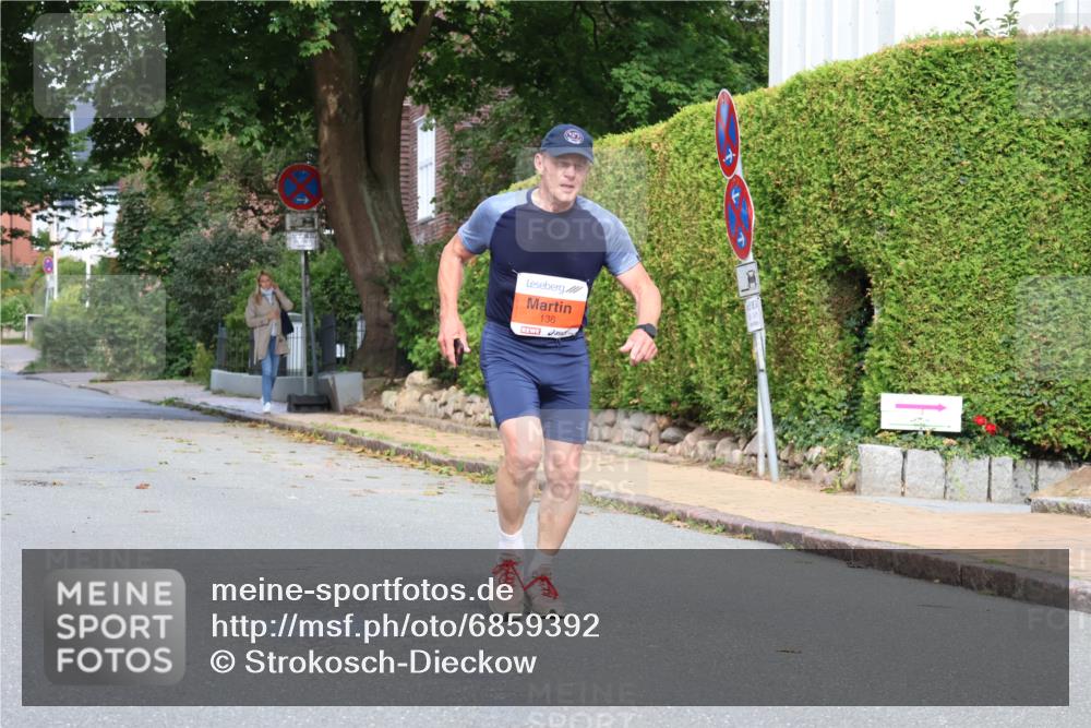 25.08.2024 - 20. Blankeneser Heldenlauf Strokosch-Dieckow http://msf.ph/oto/6859392 25.08.2024 09:55:32 Ziel 136 meine-sportfotos.de