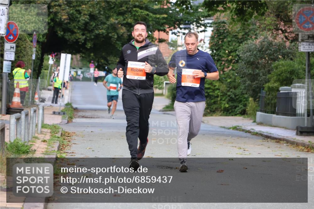 25.08.2024 - 20. Blankeneser Heldenlauf Strokosch-Dieckow http://msf.ph/oto/6859437 25.08.2024 09:55:53 Ziel 184, 196 meine-sportfotos.de