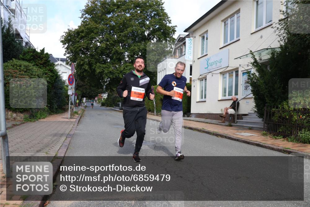 25.08.2024 - 20. Blankeneser Heldenlauf Strokosch-Dieckow http://msf.ph/oto/6859479 25.08.2024 09:55:58 Ziel 184, 196 meine-sportfotos.de