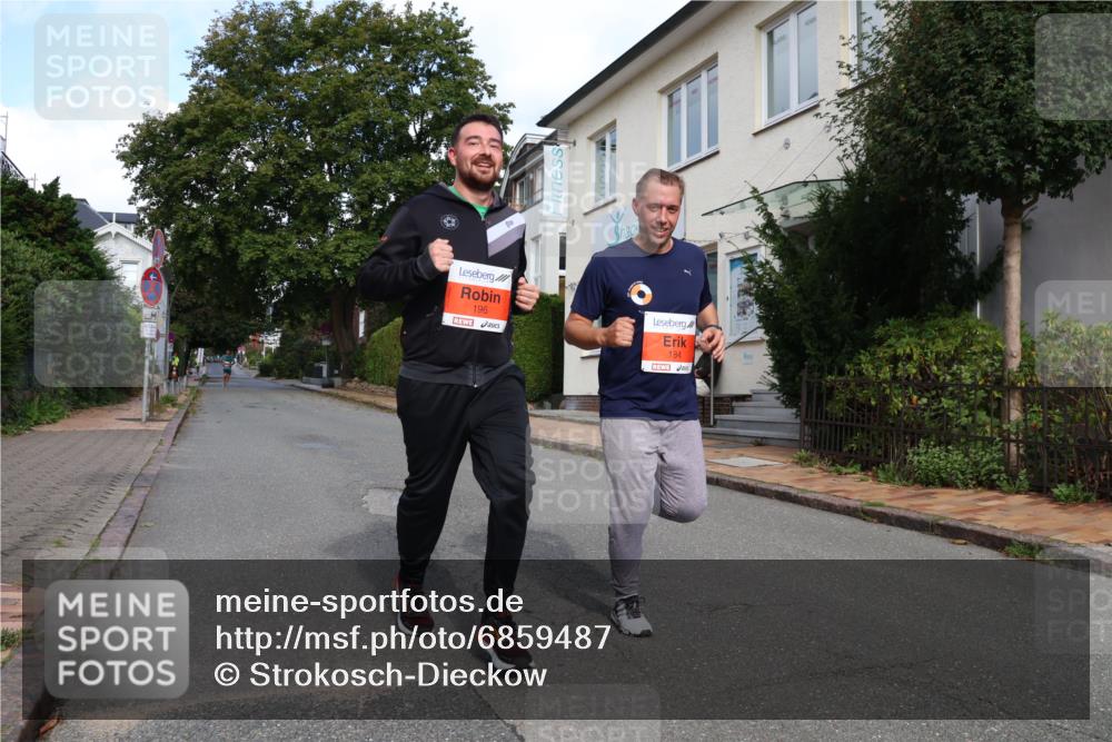 25.08.2024 - 20. Blankeneser Heldenlauf Strokosch-Dieckow http://msf.ph/oto/6859487 25.08.2024 09:55:59 Ziel 184, 196 meine-sportfotos.de