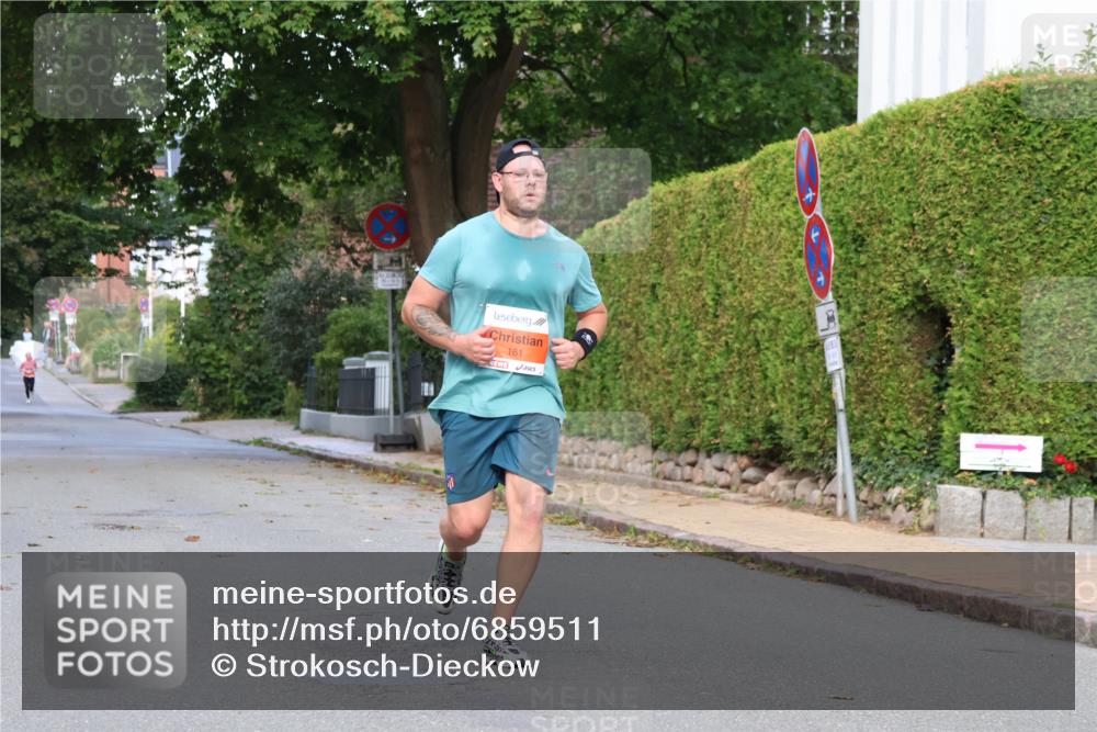 25.08.2024 - 20. Blankeneser Heldenlauf Strokosch-Dieckow http://msf.ph/oto/6859511 25.08.2024 09:56:11 Ziel 161 meine-sportfotos.de