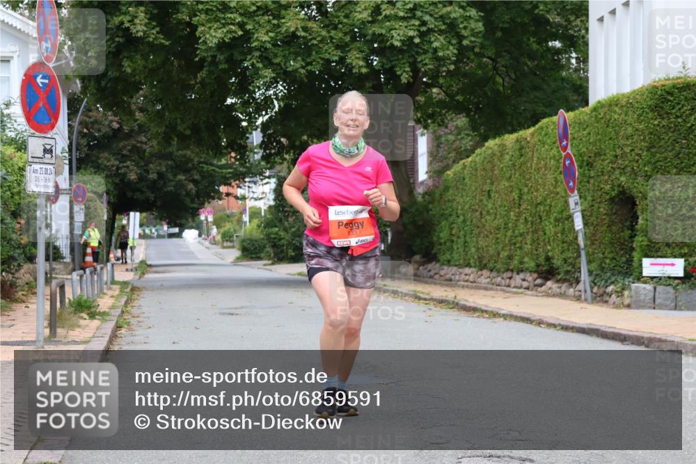 25.08.2024 - 20. Blankeneser Heldenlauf Strokosch-Dieckow http://msf.ph/oto/6859591 25.08.2024 09:57:42 Ziel 133 meine-sportfotos.de