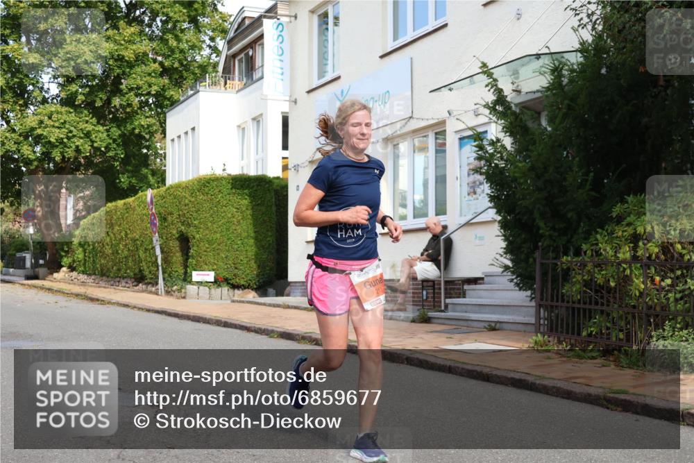 25.08.2024 - 20. Blankeneser Heldenlauf Strokosch-Dieckow http://msf.ph/oto/6859677 25.08.2024 09:59:13 Ziel 213 meine-sportfotos.de