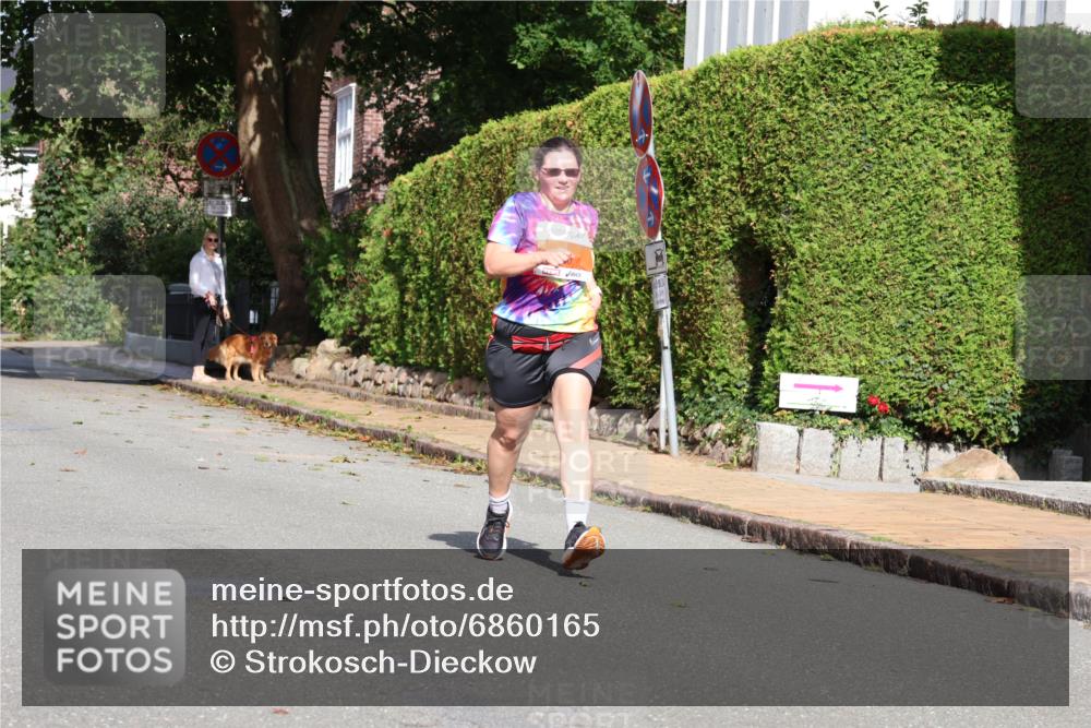 25.08.2024 - 20. Blankeneser Heldenlauf Strokosch-Dieckow http://msf.ph/oto/6860165 25.08.2024 10:01:20 Ziel 290 meine-sportfotos.de