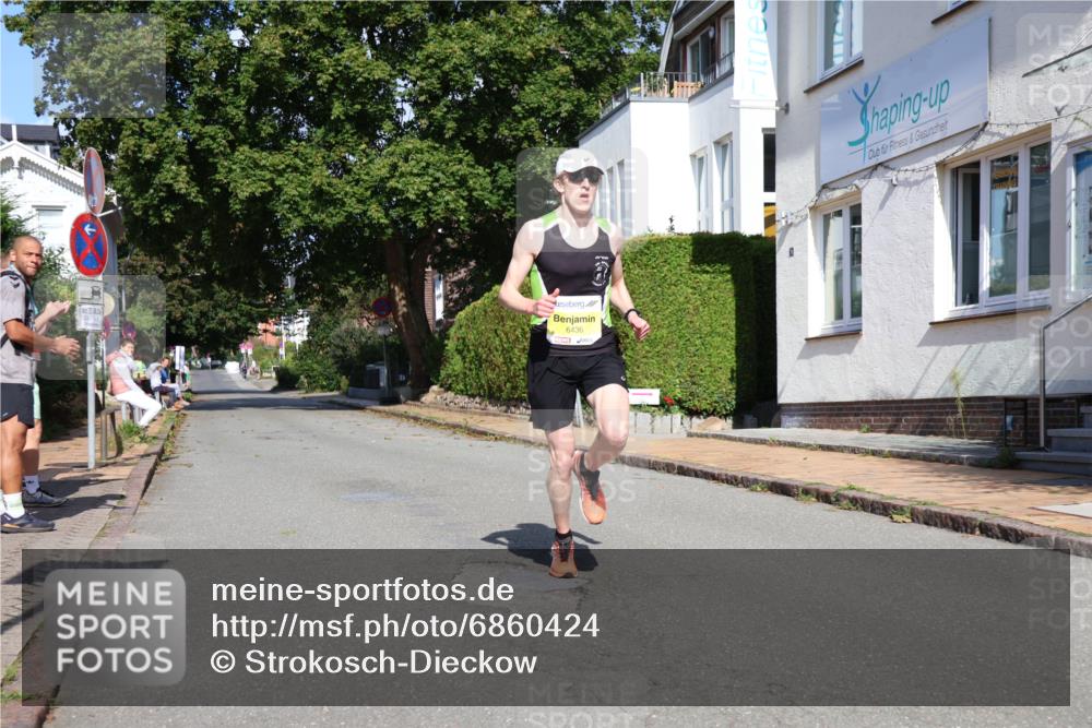 25.08.2024 - 20. Blankeneser Heldenlauf Strokosch-Dieckow http://msf.ph/oto/6860424 25.08.2024 10:09:07 Ziel 6436 meine-sportfotos.de