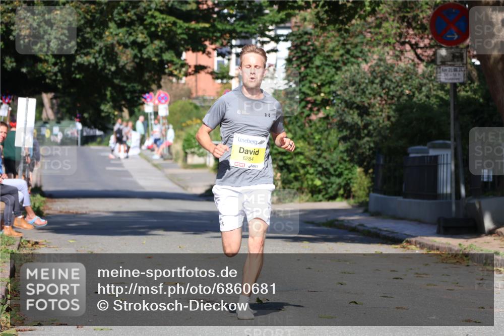 25.08.2024 - 20. Blankeneser Heldenlauf Strokosch-Dieckow http://msf.ph/oto/6860681 25.08.2024 10:11:43 Ziel 6284 meine-sportfotos.de
