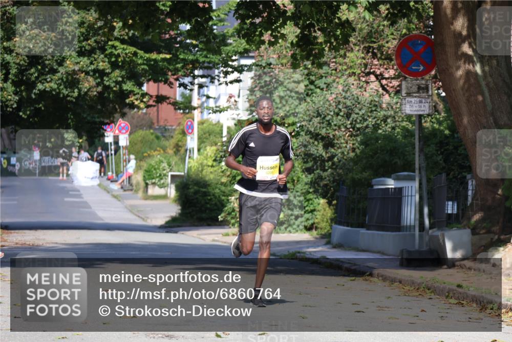 25.08.2024 - 20. Blankeneser Heldenlauf Strokosch-Dieckow http://msf.ph/oto/6860764 25.08.2024 10:12:48 Ziel 6208 meine-sportfotos.de