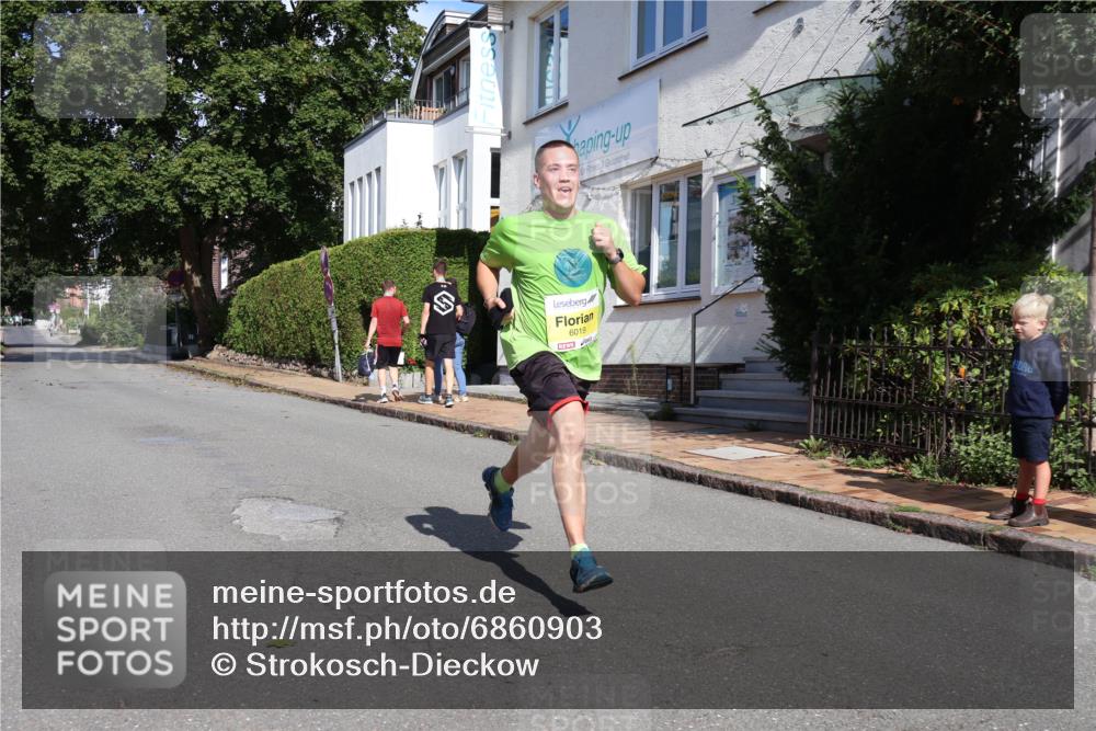 25.08.2024 - 20. Blankeneser Heldenlauf Strokosch-Dieckow http://msf.ph/oto/6860903 25.08.2024 10:13:28 Ziel 6019 meine-sportfotos.de
