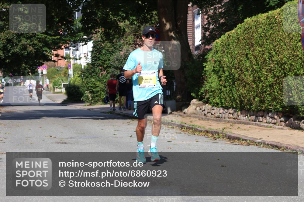 25.08.2024 - 20. Blankeneser Heldenlauf Strokosch-Dieckow http://msf.ph/oto/6860923 25.08.2024 10:14:04 Ziel 6504 meine-sportfotos.de