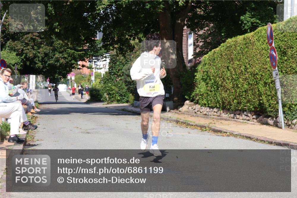 25.08.2024 - 20. Blankeneser Heldenlauf Strokosch-Dieckow http://msf.ph/oto/6861199 25.08.2024 10:14:58 Ziel 6228 meine-sportfotos.de