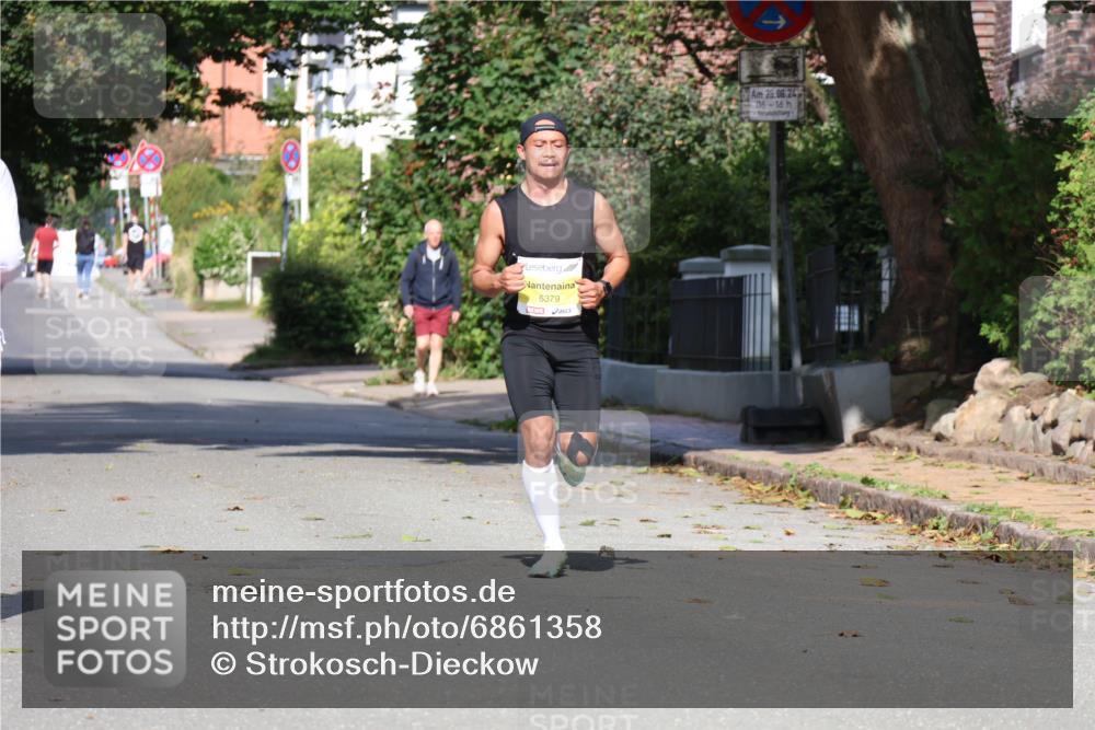 25.08.2024 - 20. Blankeneser Heldenlauf Strokosch-Dieckow http://msf.ph/oto/6861358 25.08.2024 10:15:25 Ziel 6379 meine-sportfotos.de