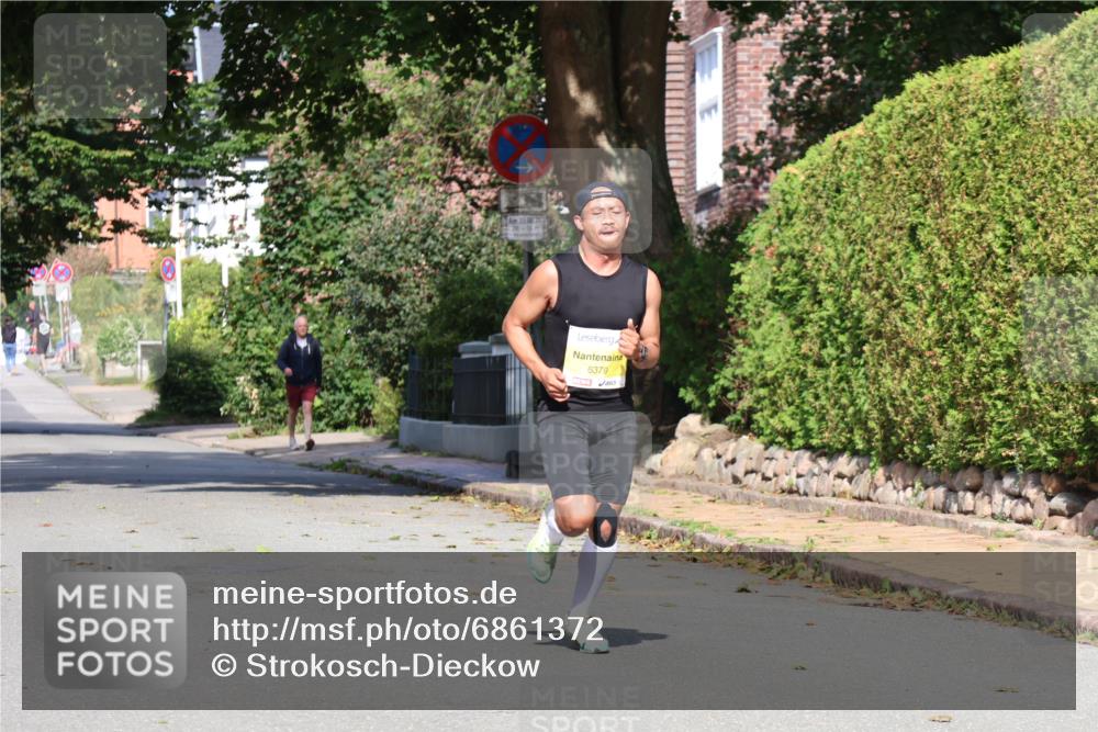 25.08.2024 - 20. Blankeneser Heldenlauf Strokosch-Dieckow http://msf.ph/oto/6861372 25.08.2024 10:15:27 Ziel 6379 meine-sportfotos.de