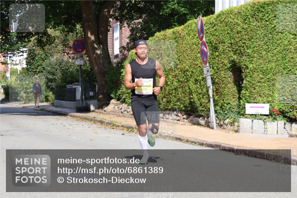 25.08.2024 - 20. Blankeneser Heldenlauf Strokosch-Dieckow http://msf.ph/oto/6861389 25.08.2024 10:15:28 Ziel 6379 meine-sportfotos.de