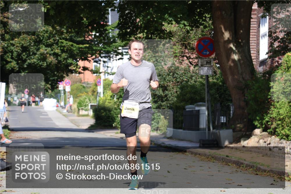 25.08.2024 - 20. Blankeneser Heldenlauf Strokosch-Dieckow http://msf.ph/oto/6861515 25.08.2024 10:16:12 Ziel 6399 meine-sportfotos.de