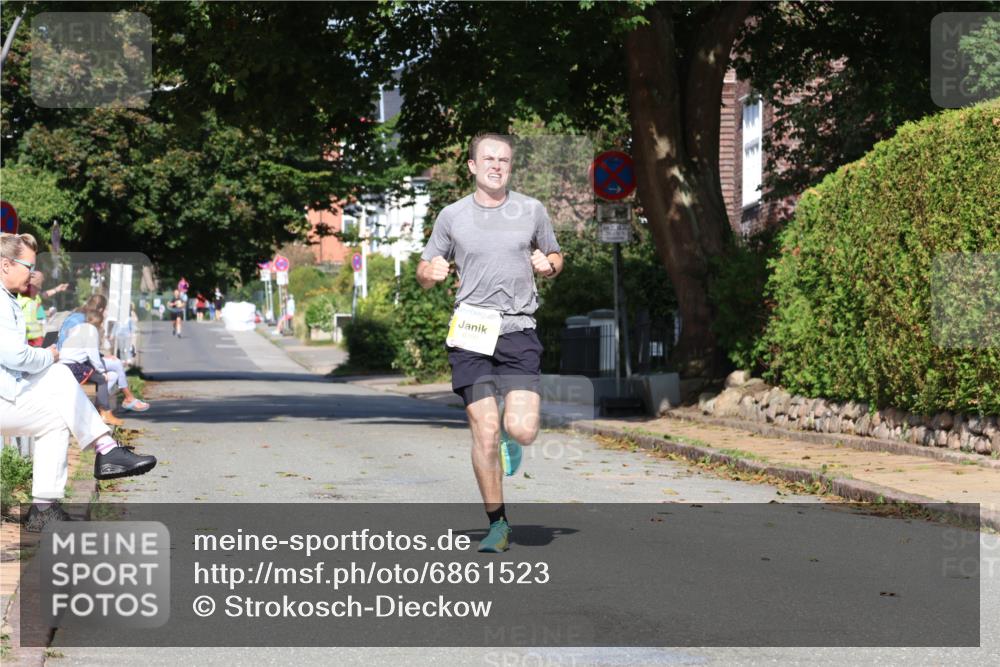 25.08.2024 - 20. Blankeneser Heldenlauf Strokosch-Dieckow http://msf.ph/oto/6861523 25.08.2024 10:16:13 Ziel 6399 meine-sportfotos.de