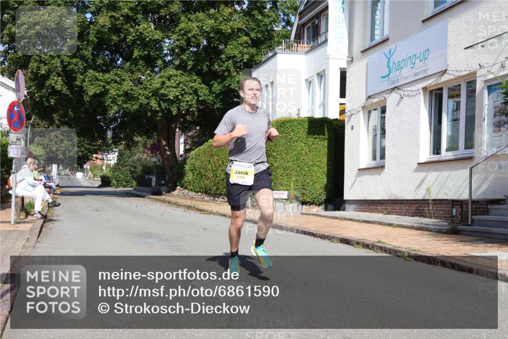 25.08.2024 - 20. Blankeneser Heldenlauf Strokosch-Dieckow http://msf.ph/oto/6861590 25.08.2024 10:16:15 Ziel 6399 meine-sportfotos.de