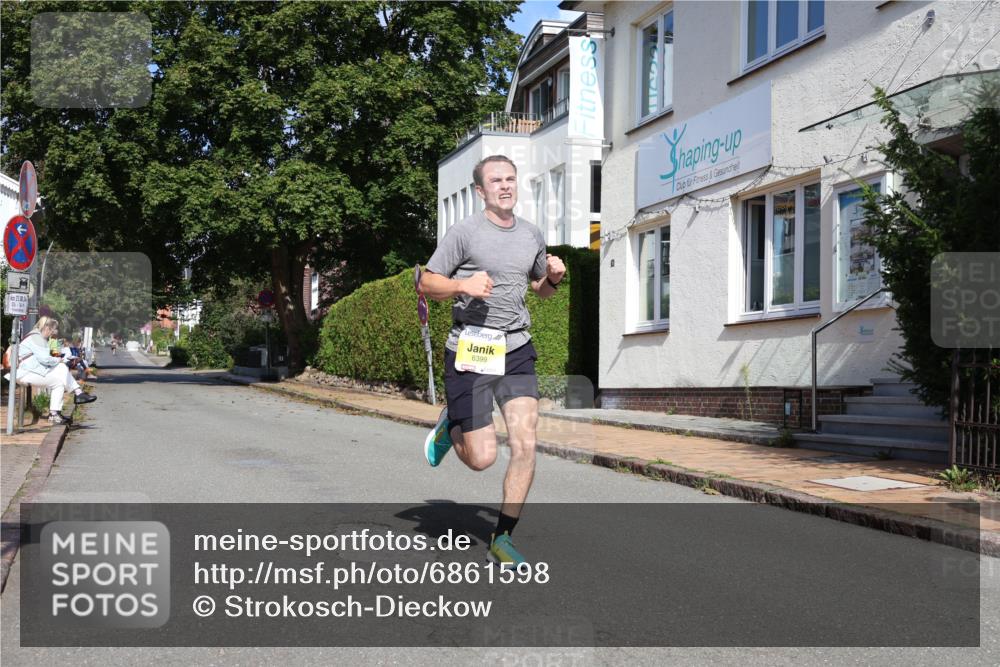 25.08.2024 - 20. Blankeneser Heldenlauf Strokosch-Dieckow http://msf.ph/oto/6861598 25.08.2024 10:16:15 Ziel 6399 meine-sportfotos.de