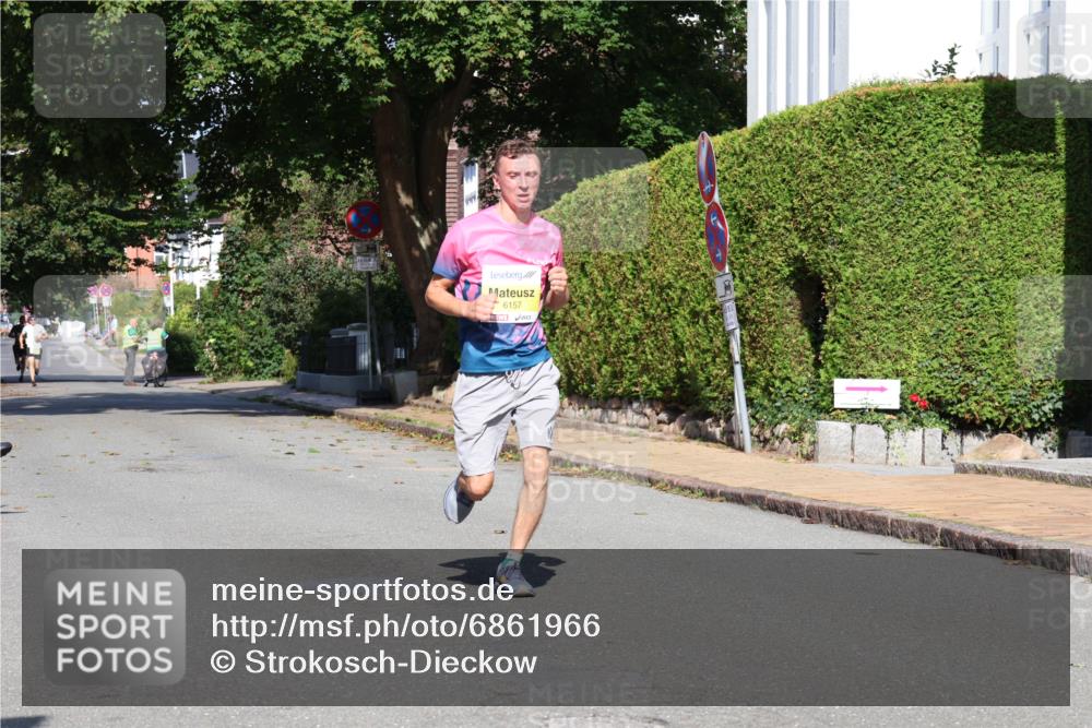 25.08.2024 - 20. Blankeneser Heldenlauf Strokosch-Dieckow http://msf.ph/oto/6861966 25.08.2024 10:18:06 Ziel 6157 meine-sportfotos.de