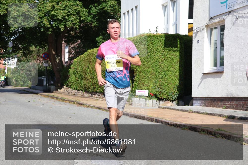25.08.2024 - 20. Blankeneser Heldenlauf Strokosch-Dieckow http://msf.ph/oto/6861981 25.08.2024 10:18:07 Ziel 6157, 6410 meine-sportfotos.de