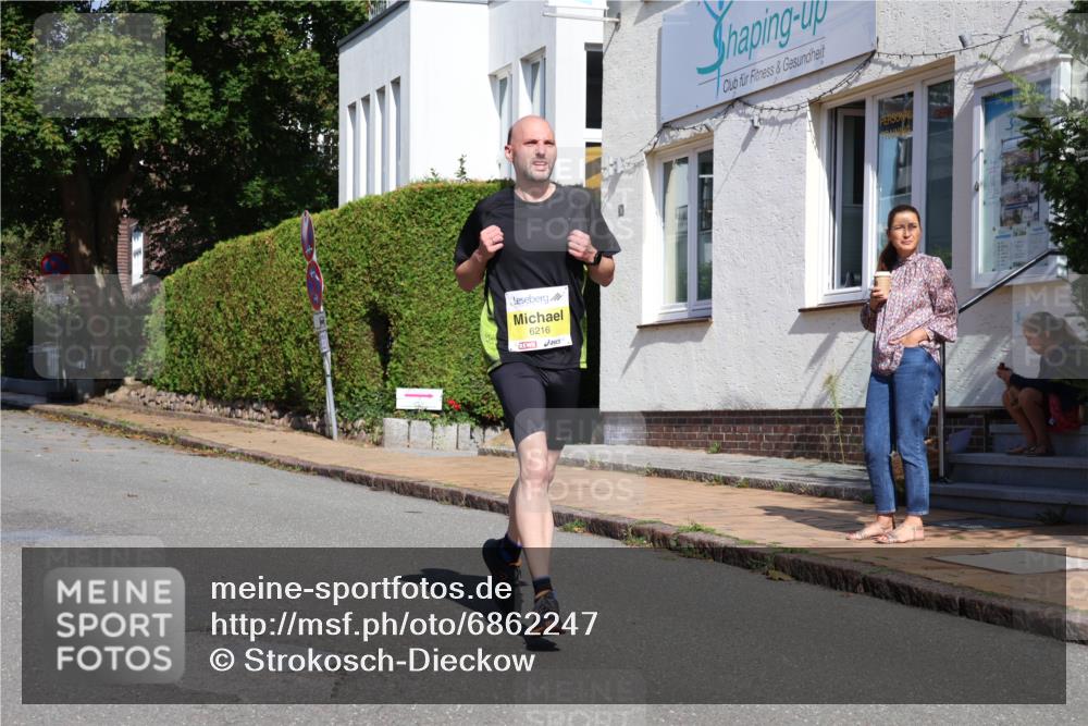 25.08.2024 - 20. Blankeneser Heldenlauf Strokosch-Dieckow http://msf.ph/oto/6862247 25.08.2024 10:18:51 Ziel 6216 meine-sportfotos.de