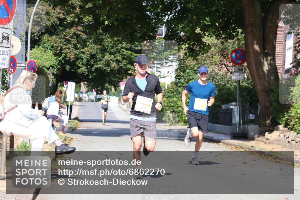 25.08.2024 - 20. Blankeneser Heldenlauf Strokosch-Dieckow http://msf.ph/oto/6862270 25.08.2024 10:19:28 Ziel 6008, 6514 meine-sportfotos.de