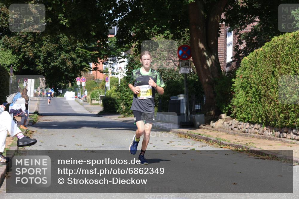 25.08.2024 - 20. Blankeneser Heldenlauf Strokosch-Dieckow http://msf.ph/oto/6862349 25.08.2024 10:19:44 Ziel 6248 meine-sportfotos.de
