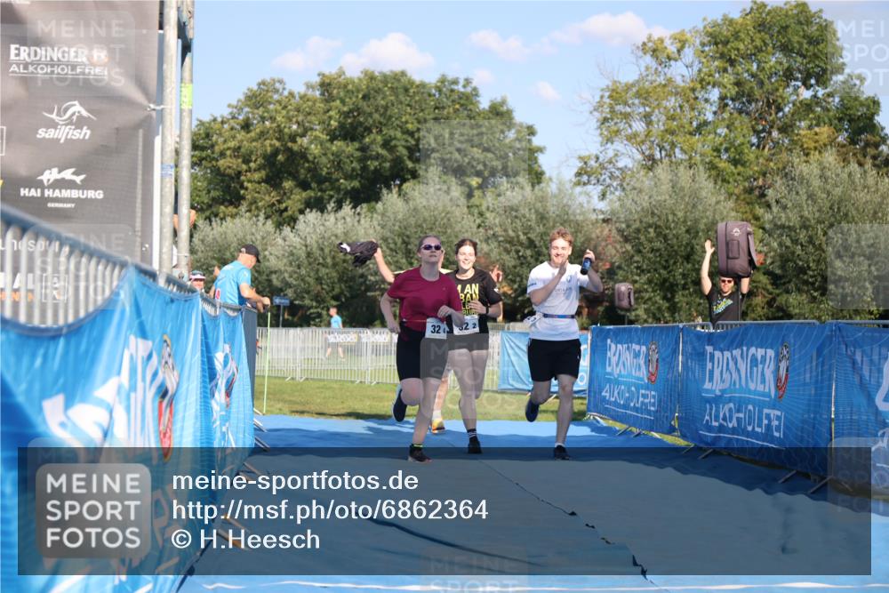 25.08.2024 - Elbe Triathlon Hamburg H.Heesch http://msf.ph/oto/6862364 25.08.2024 17:17:16 Ziel  meine-sportfotos.de