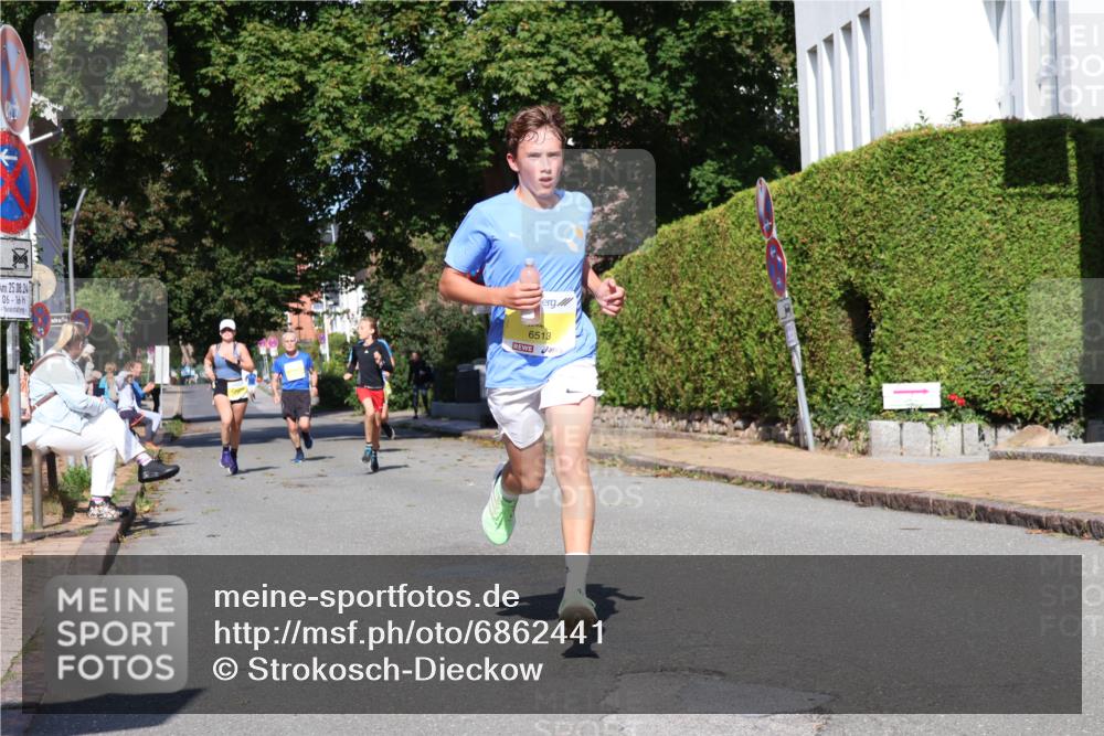 25.08.2024 - 20. Blankeneser Heldenlauf Strokosch-Dieckow http://msf.ph/oto/6862441 25.08.2024 10:20:22 Ziel 6148, 6173, 6207, 6293, 6294, 6513 meine-sportfotos.de