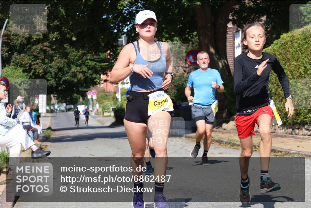25.08.2024 - 20. Blankeneser Heldenlauf Strokosch-Dieckow http://msf.ph/oto/6862487 25.08.2024 10:20:26 Ziel 6173, 6207, 6293, 6294, 6513 meine-sportfotos.de