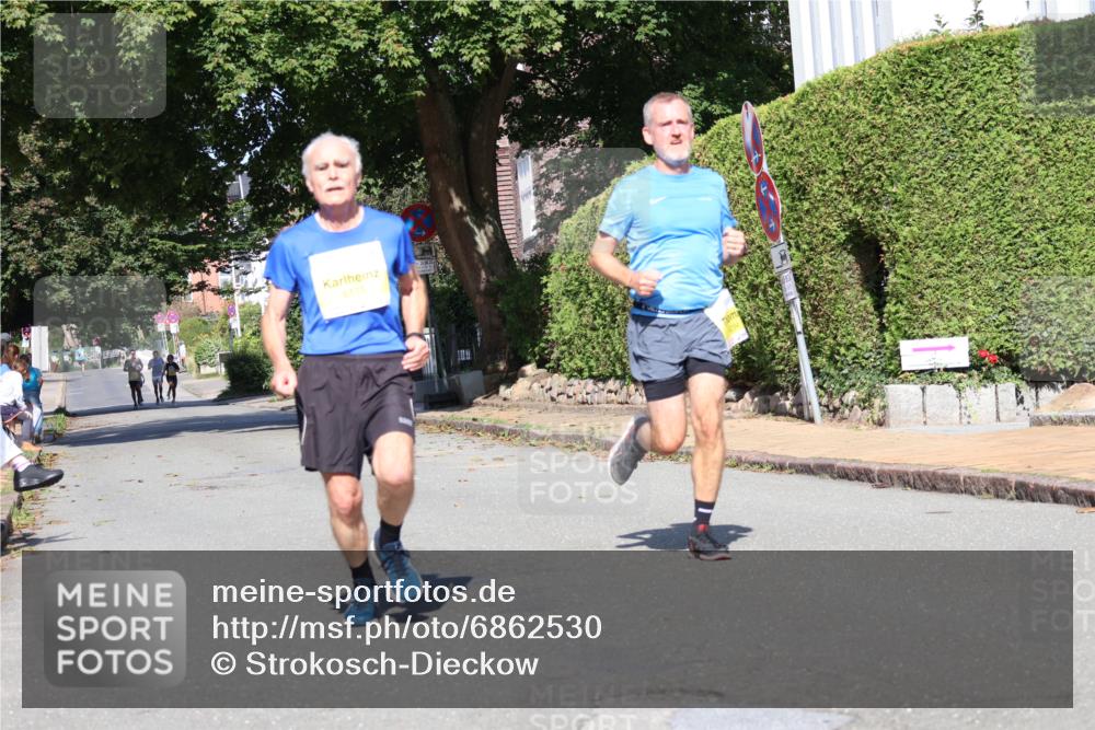 25.08.2024 - 20. Blankeneser Heldenlauf Strokosch-Dieckow http://msf.ph/oto/6862530 25.08.2024 10:20:28 Ziel 6173, 6207, 6293, 6294 meine-sportfotos.de
