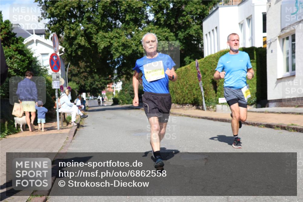 25.08.2024 - 20. Blankeneser Heldenlauf Strokosch-Dieckow http://msf.ph/oto/6862558 25.08.2024 10:20:29 Ziel 6173, 6207, 6293, 6294 meine-sportfotos.de