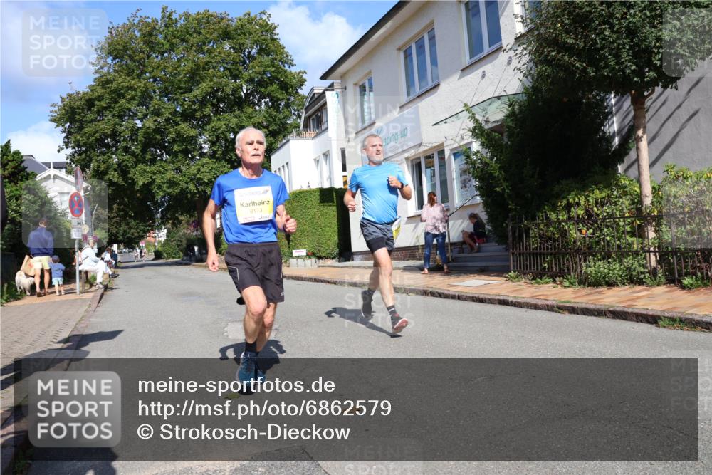 25.08.2024 - 20. Blankeneser Heldenlauf Strokosch-Dieckow http://msf.ph/oto/6862579 25.08.2024 10:20:29 Ziel 6173, 6207, 6293, 6294 meine-sportfotos.de