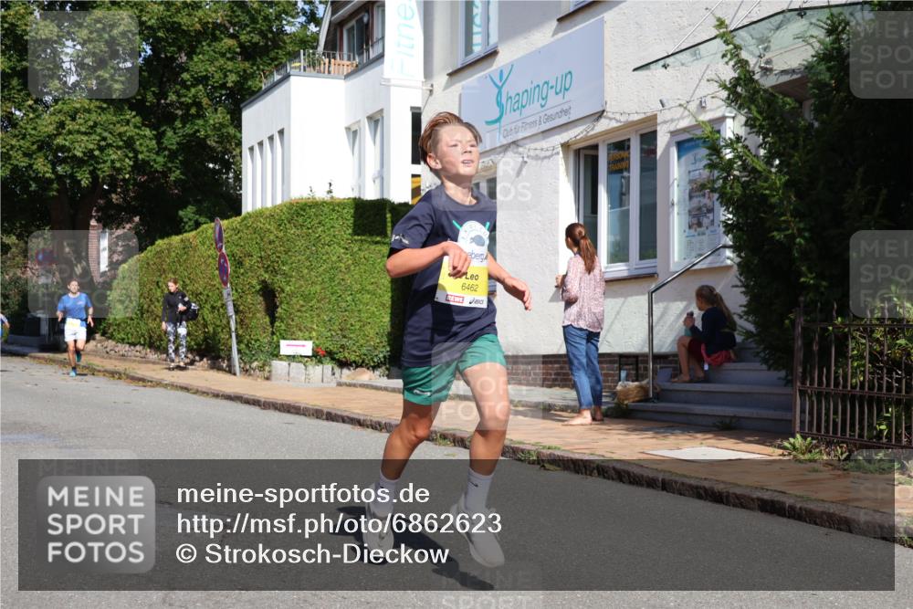 25.08.2024 - 20. Blankeneser Heldenlauf Strokosch-Dieckow http://msf.ph/oto/6862623 25.08.2024 10:20:46 Ziel 6348, 6359, 6462, 6520 meine-sportfotos.de