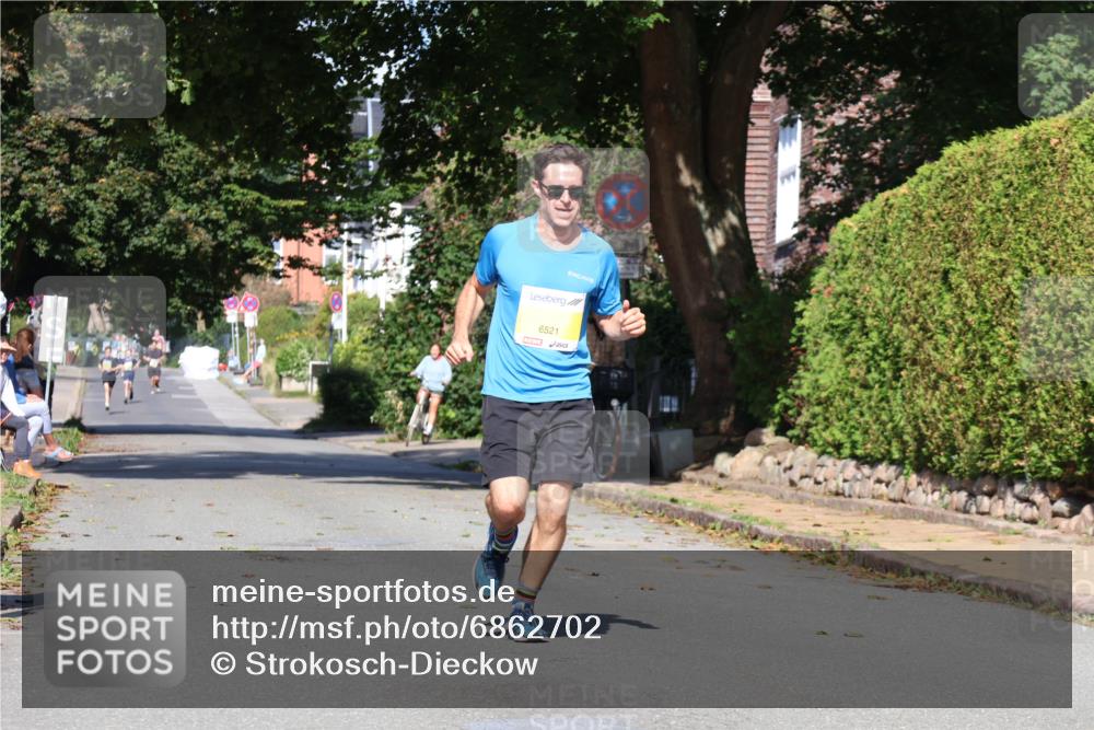 25.08.2024 - 20. Blankeneser Heldenlauf Strokosch-Dieckow http://msf.ph/oto/6862702 25.08.2024 10:21:10 Ziel 6521 meine-sportfotos.de