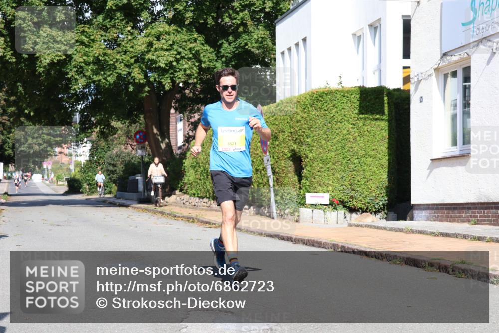 25.08.2024 - 20. Blankeneser Heldenlauf Strokosch-Dieckow http://msf.ph/oto/6862723 25.08.2024 10:21:12 Ziel 6521 meine-sportfotos.de