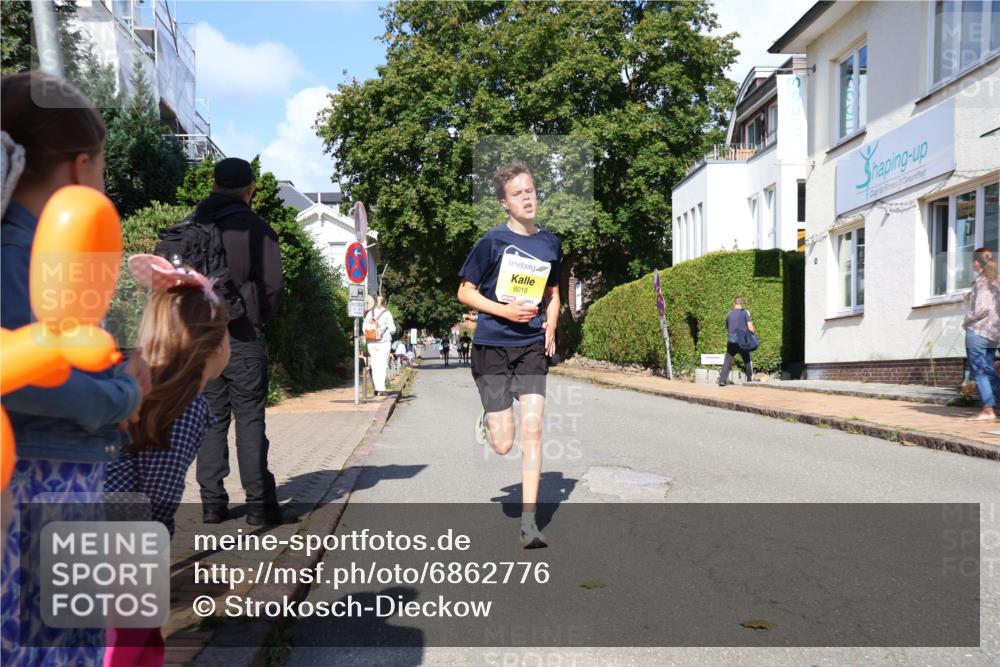 25.08.2024 - 20. Blankeneser Heldenlauf Strokosch-Dieckow http://msf.ph/oto/6862776 25.08.2024 10:21:37 Ziel 6018, 6142 meine-sportfotos.de