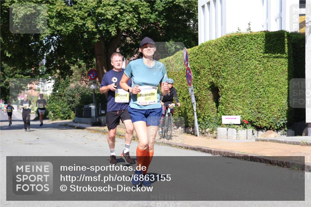 25.08.2024 - 20. Blankeneser Heldenlauf Strokosch-Dieckow http://msf.ph/oto/6863155 25.08.2024 10:22:53 Ziel 6037, 6236, 6237, 6346, 6382, 6415 meine-sportfotos.de
