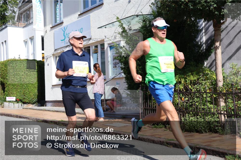 25.08.2024 - 20. Blankeneser Heldenlauf Strokosch-Dieckow http://msf.ph/oto/6863321 25.08.2024 10:23:23 Ziel 6492, 6530 meine-sportfotos.de