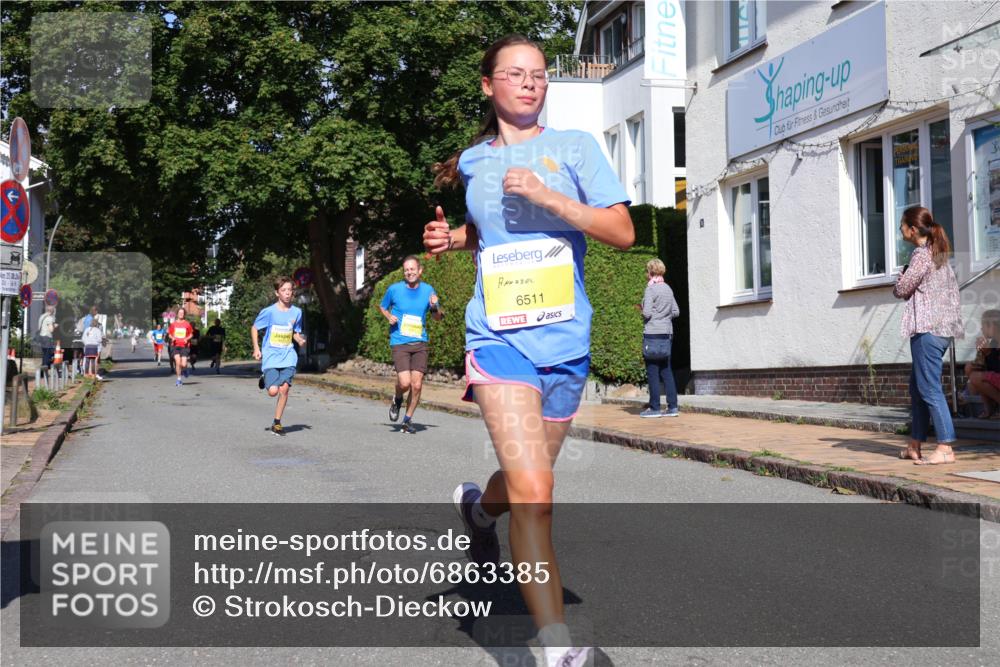 25.08.2024 - 20. Blankeneser Heldenlauf Strokosch-Dieckow http://msf.ph/oto/6863385 25.08.2024 10:23:42 Ziel 6001, 6048, 6091, 6110, 6167, 6511 meine-sportfotos.de