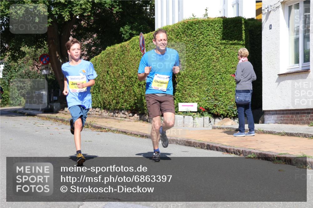 25.08.2024 - 20. Blankeneser Heldenlauf Strokosch-Dieckow http://msf.ph/oto/6863397 25.08.2024 10:23:42 Ziel 6001, 6048, 6091, 6110, 6167, 6511 meine-sportfotos.de