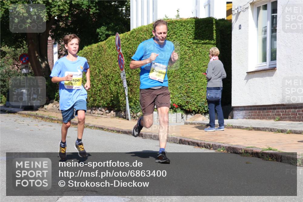 25.08.2024 - 20. Blankeneser Heldenlauf Strokosch-Dieckow http://msf.ph/oto/6863400 25.08.2024 10:23:43 Ziel 6001, 6048, 6091, 6110, 6167, 6257, 6372, 6494, 6511 meine-sportfotos.de