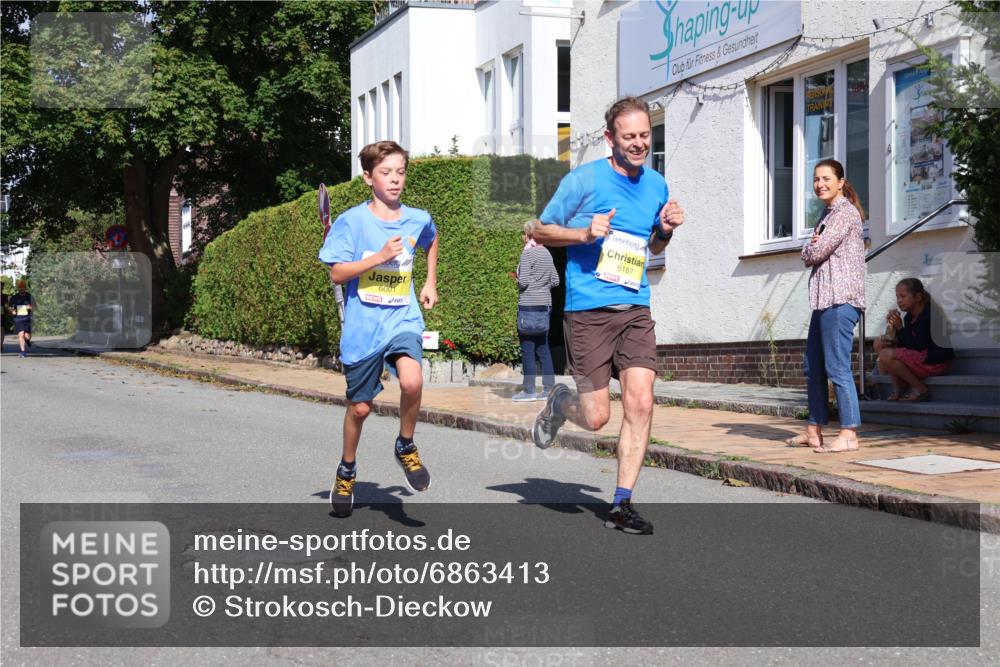 25.08.2024 - 20. Blankeneser Heldenlauf Strokosch-Dieckow http://msf.ph/oto/6863413 25.08.2024 10:23:43 Ziel 6001, 6048, 6091, 6110, 6167, 6257, 6372, 6494, 6511 meine-sportfotos.de