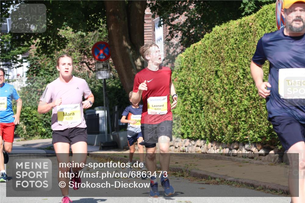 25.08.2024 - 20. Blankeneser Heldenlauf Strokosch-Dieckow http://msf.ph/oto/6863473 25.08.2024 10:23:51 Ziel 6048, 6110, 6256, 6257, 6372, 6494 meine-sportfotos.de