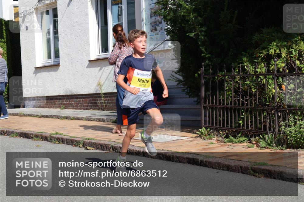 25.08.2024 - 20. Blankeneser Heldenlauf Strokosch-Dieckow http://msf.ph/oto/6863512 25.08.2024 10:23:55 Ziel 6048, 6256, 6257, 6372, 6494 meine-sportfotos.de