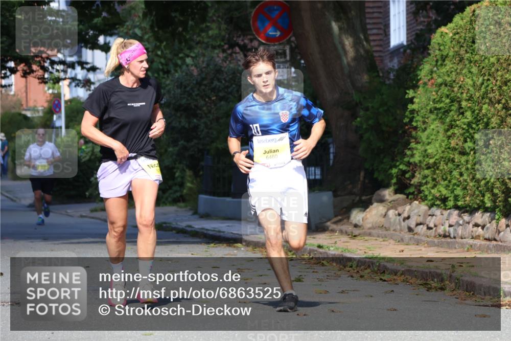 25.08.2024 - 20. Blankeneser Heldenlauf Strokosch-Dieckow http://msf.ph/oto/6863525 25.08.2024 10:24:06 Ziel 6310, 6460 meine-sportfotos.de